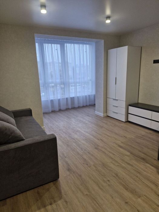 Оренда сучасної 1к квартири в Центрі