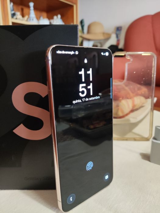 Samsung Galaxy S22 PLUS Pink Gold 6.6 Ecrã Amoled Câmeras Espetaculares e está INTACTO