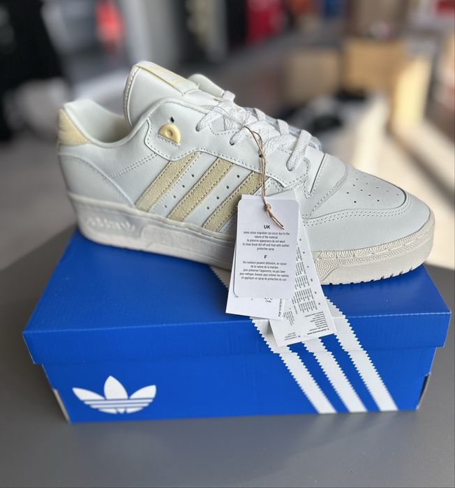 Чоловічі кросівки Adidas(оригінал).