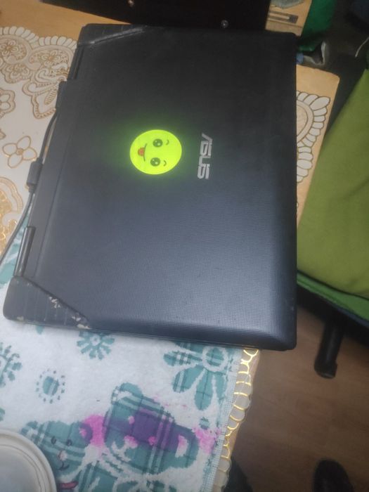 Ноутбук Asus ,продам Срочно.