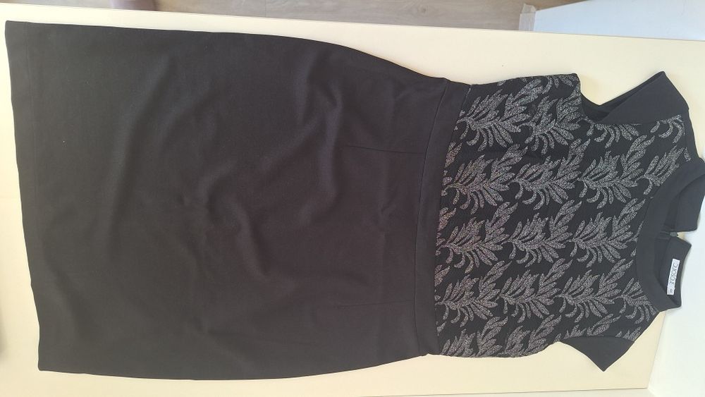 Sukienka Quiosque rozm.44