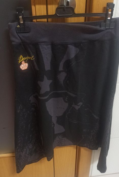 Saia Desigual Original – Estampa Artística e Modelage