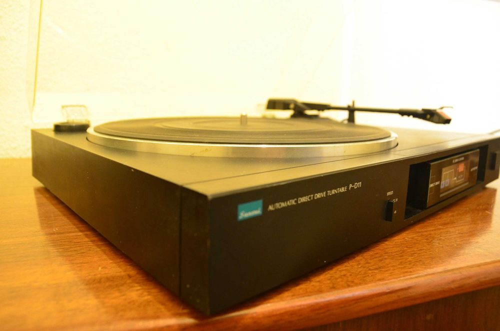 Gira Discos Sansui P-D11 Direct Drive