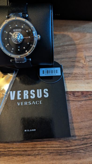 Годинник жіночий,часы женские Versace versus,модель VSPHH 0120,