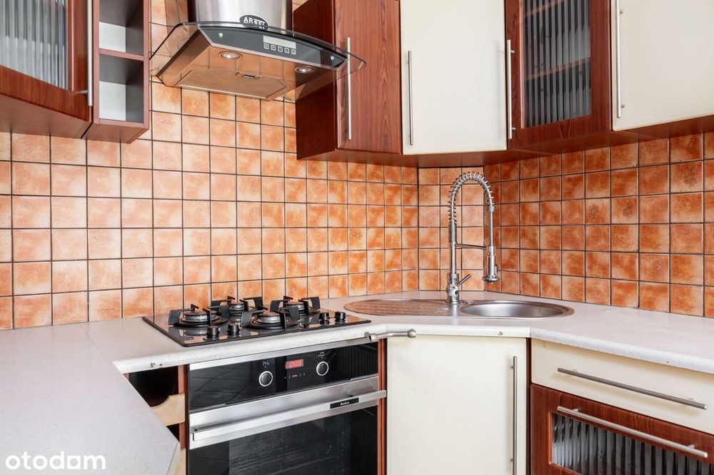 Bezpośrednio 2 pokojowe, klimatyzacja, loggia, miejsce postojowe