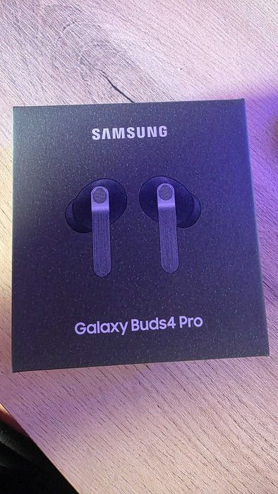 Galaxy buds 4 Pro - para estrear