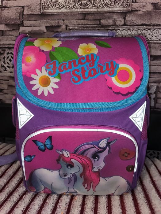 Продам школьный рюкзак Class