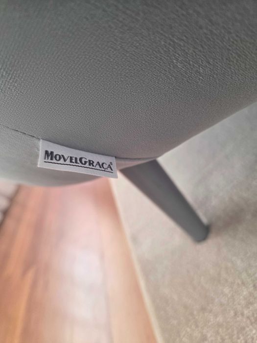 Mesa de Jantar Branca  + 5 Cadeiras Movel Graça