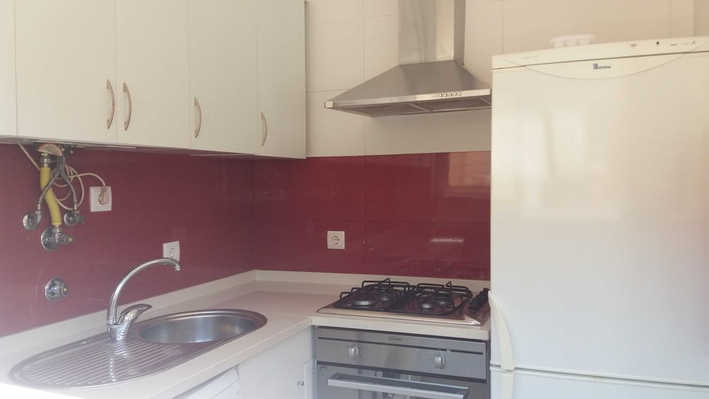 arrenda-se apartamento T1 mobilado no bairro Norton de Matos