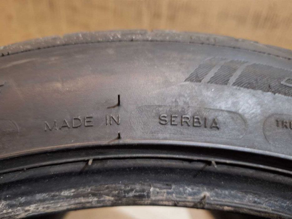 Літні шини резина 235/45 R18 98Y Taurus UHP