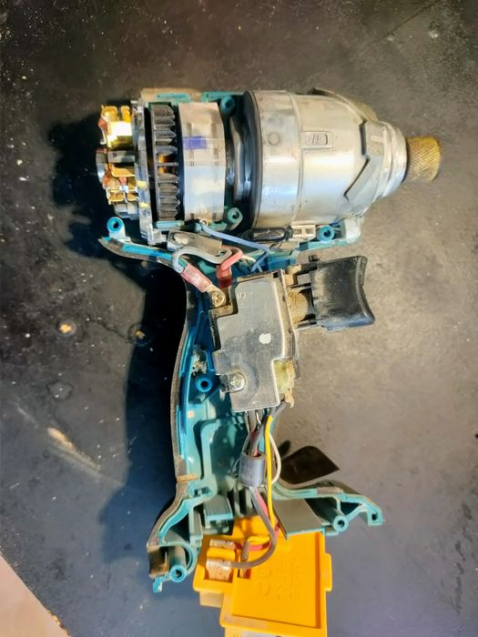 Serwis AGD RTV-Ekspresy-Pralki-Zmywarki-Roboty kuchenne i INNE