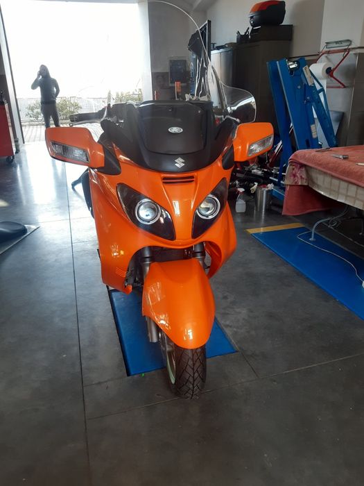 Suzuki Burgman 650 Executive