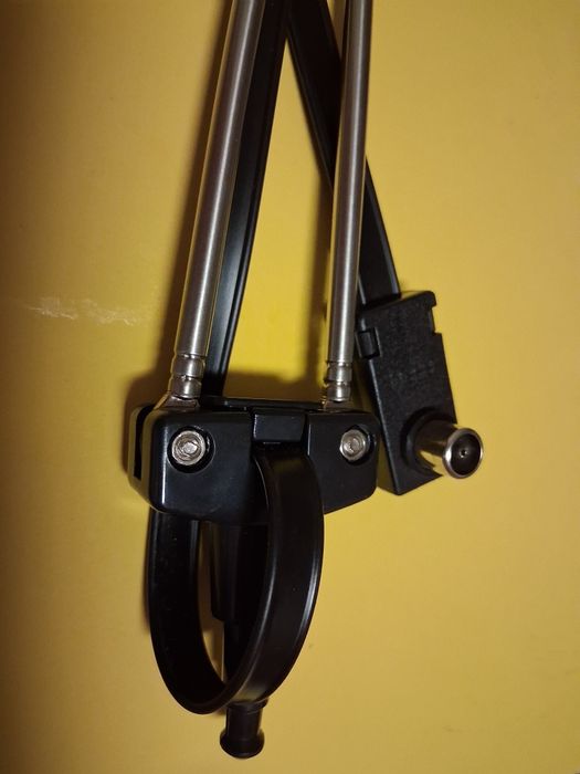 Antena tv interior64551032952962121