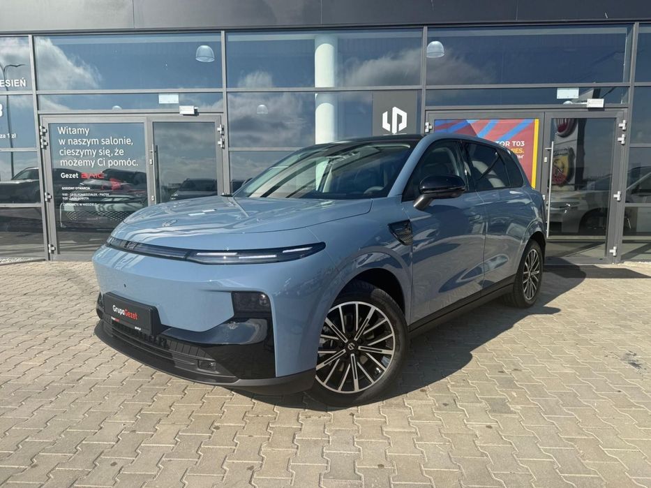 Leapmotor B10 EV Hybrid Design 1.5 218KM 18.8 kwh | Oferta Premierowa