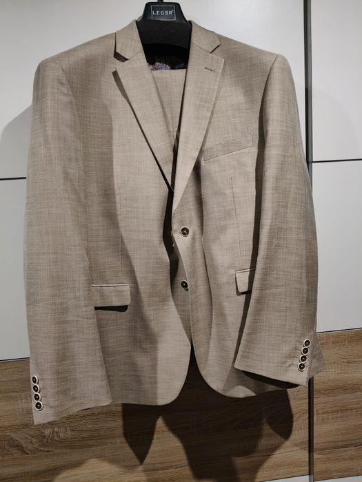 Garnitur męski beżowy rozmiar 182/114