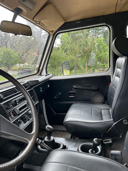 Mercedes-Benz G 240D
