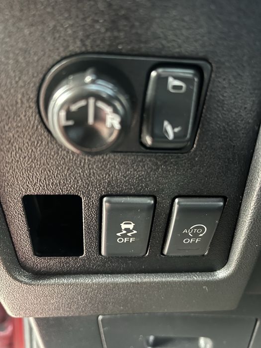 NISSAN / Qashqai 2013 рік. Максимальна комплектація! 1.6бензин.