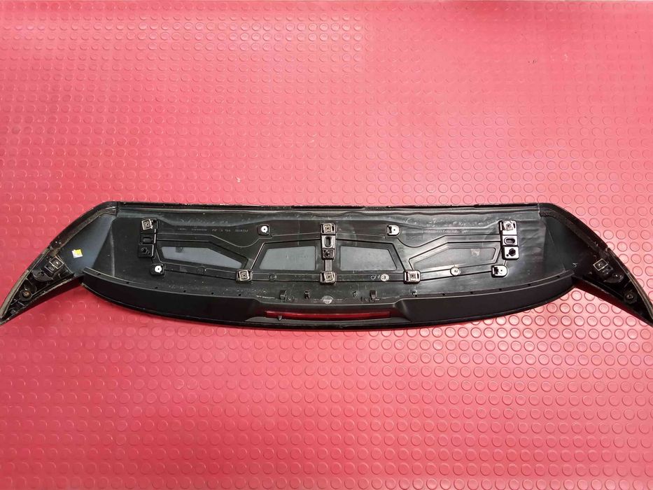 Spoiler / Aileron da Tampa da Mala 960304415R - RENAULT CAPTUR I