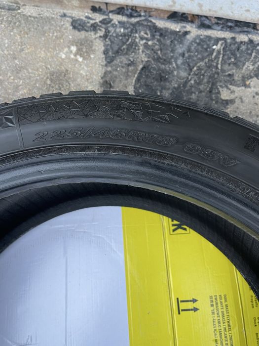 Резина 225/45 R 18
