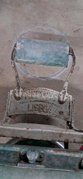 Cadeira antiga de barbeiro