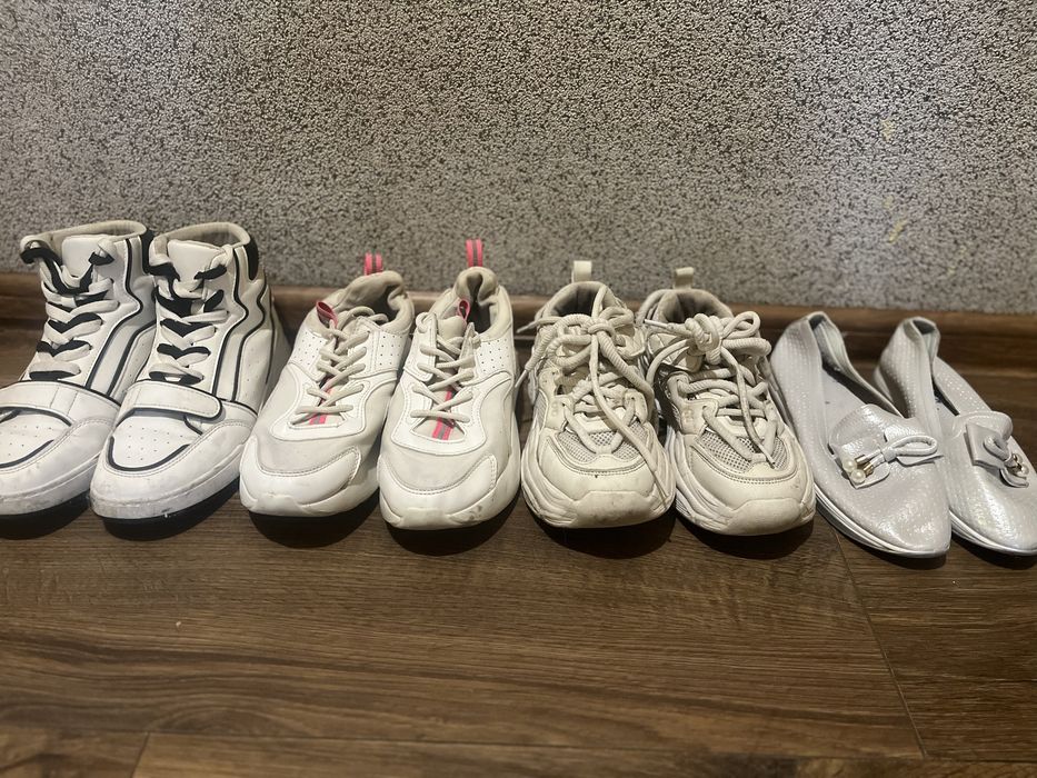 Терміново продам кросовки