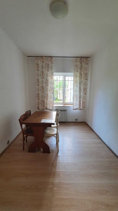 Продаж 2 кім. квартири в ближньому центрі вул. Ярослава Мудрого (цирк)