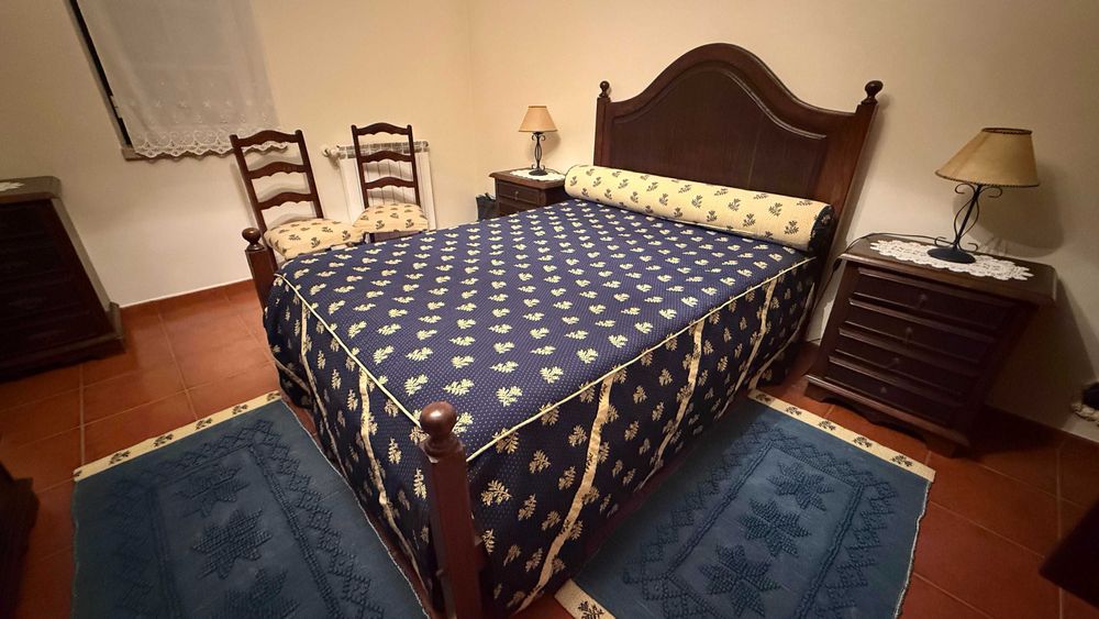 Quarto Completo em Madeira Maciça (Pack Completo)