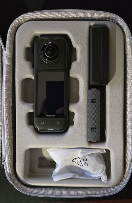 Insta360 One X5 BMW Motorrad edition com extras
