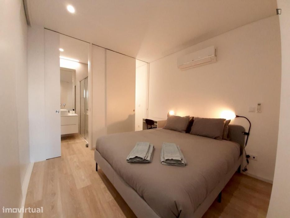 Apartamento com 2 quartos - localizado em Cedofeita Porto