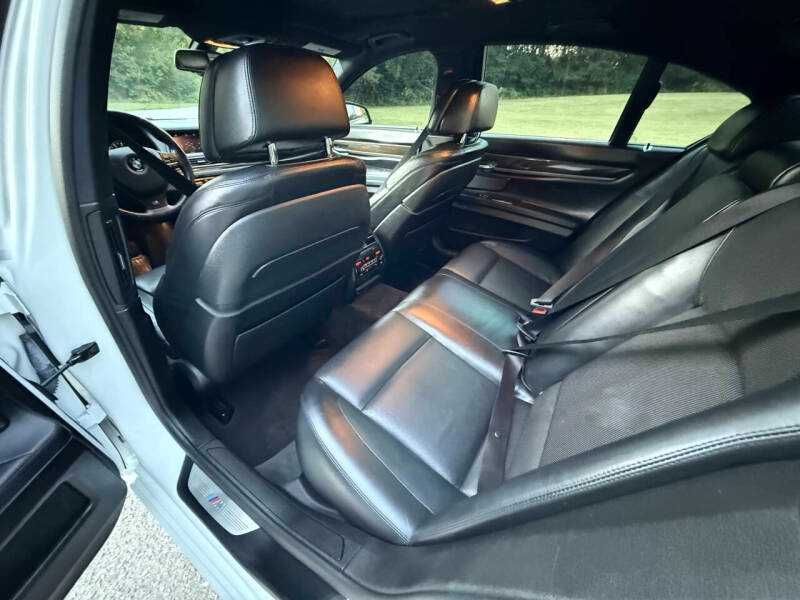 2015 BMW 7 Series 750i xDrive