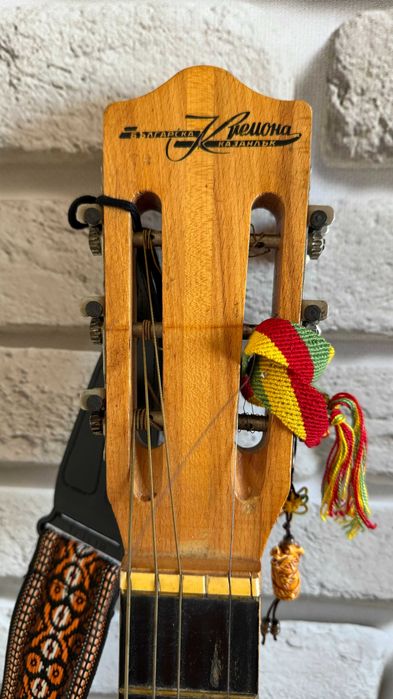 Гітара  Kremona.Болгарія. Чохол+ комплект струн.