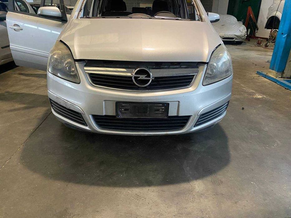 Opel Zafira B розборка, шрот, запчастини, двигун 1.9 Z19DT КПП M32