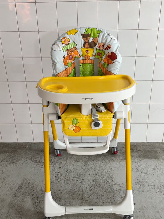 Cadeirinha de refeição