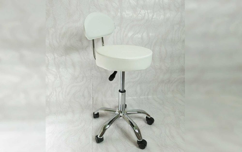 Крісло нове табурет на колесах зі спинкою кругле офісне Atlant стілець