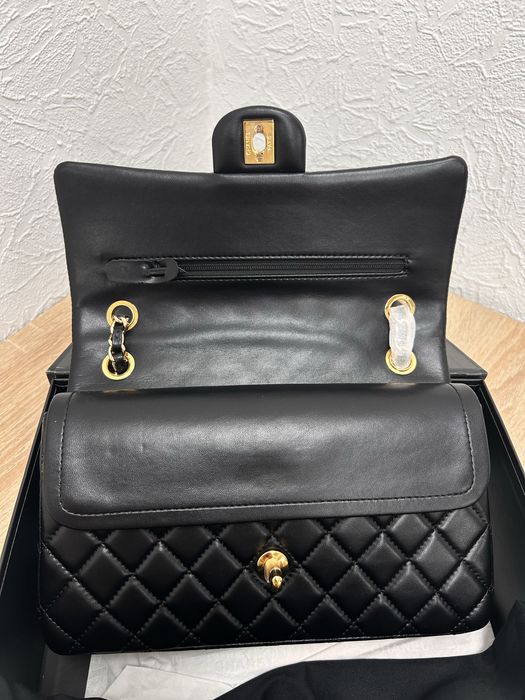 Сумочка в стилі Chanel