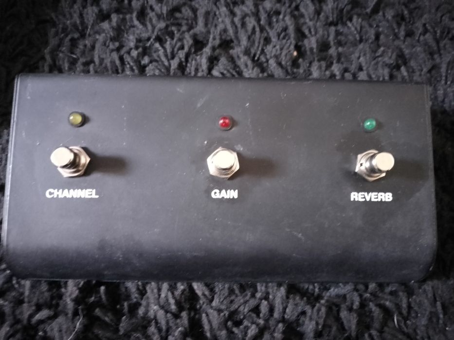 Footswitch de amplificador
