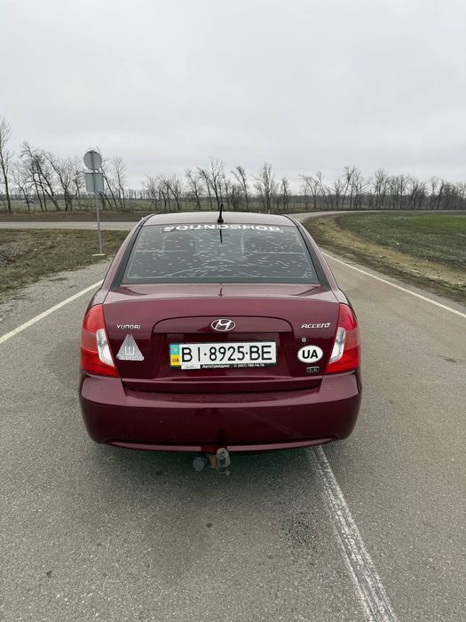 Hyundai accent • 2009p.