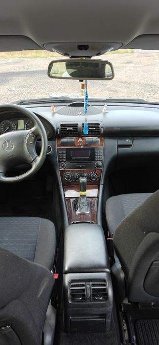 Mercedes-Benz C280