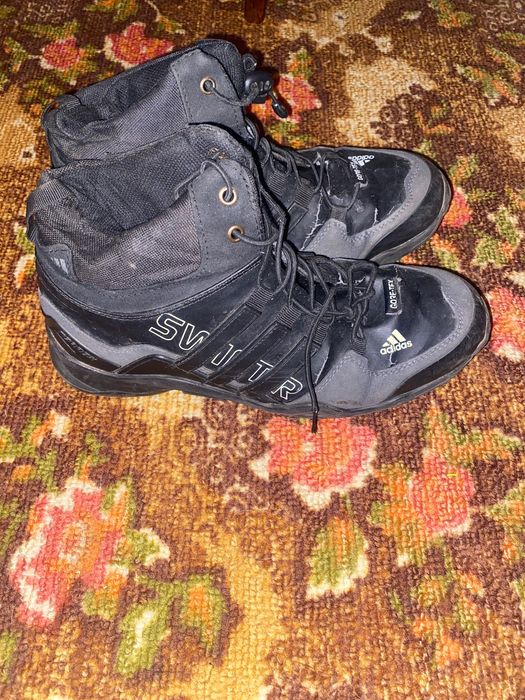 adidas зимні кросівки gore-tex 41 р