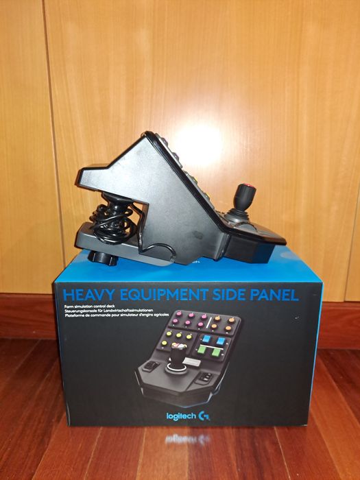 Logitech Heavy equipment side panel