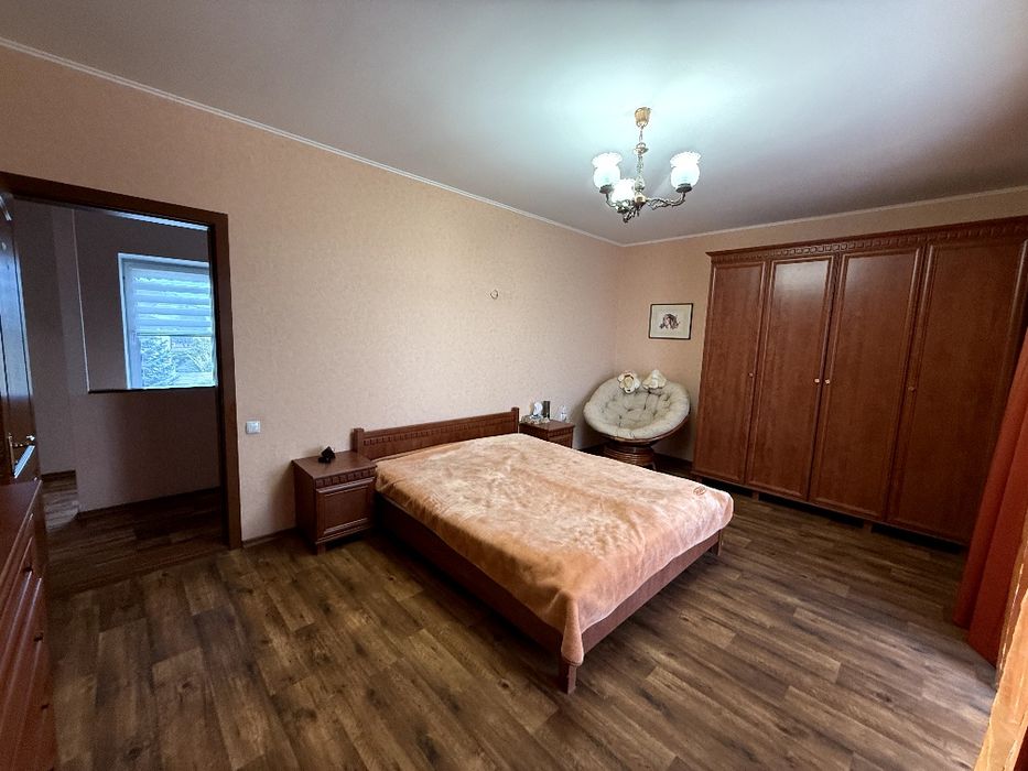 Будинок 2008р 180м2 з меблями, технікою та гаражем, Розсошенці