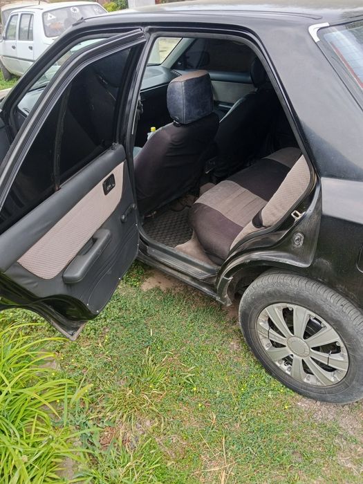 Продам mazda 323 bg