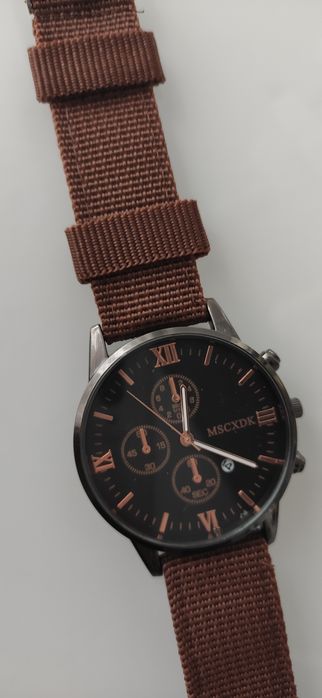 Męski zegarek plus zestaw bransoletek