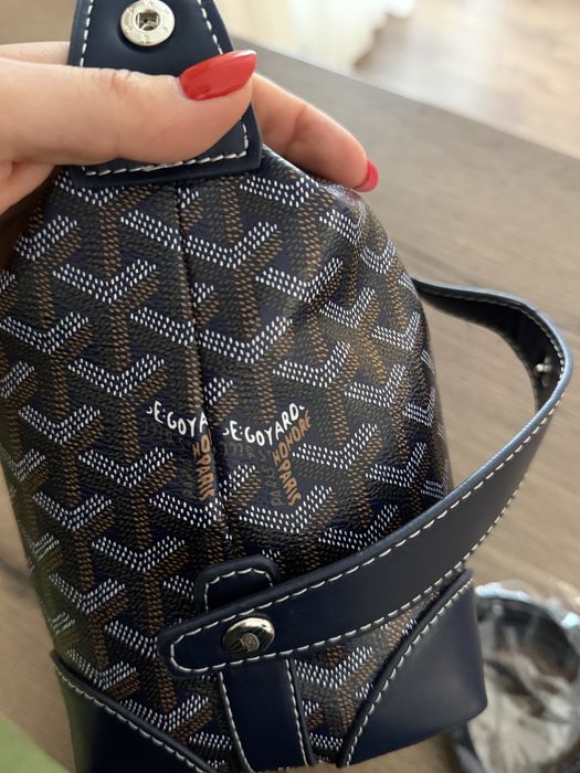 Сумка-косметичка Goyard