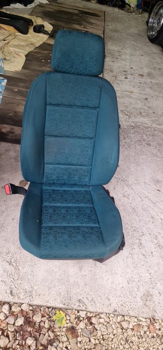 Fotele BMW e 36 coupe z kanapą