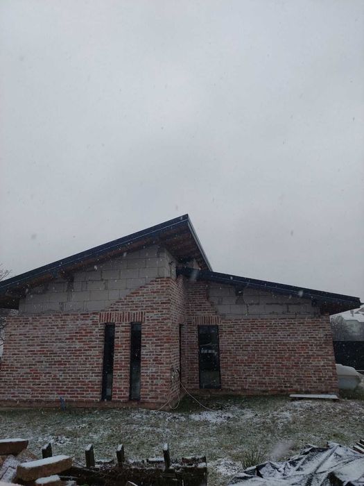 Продаж будинку в Брюховичах