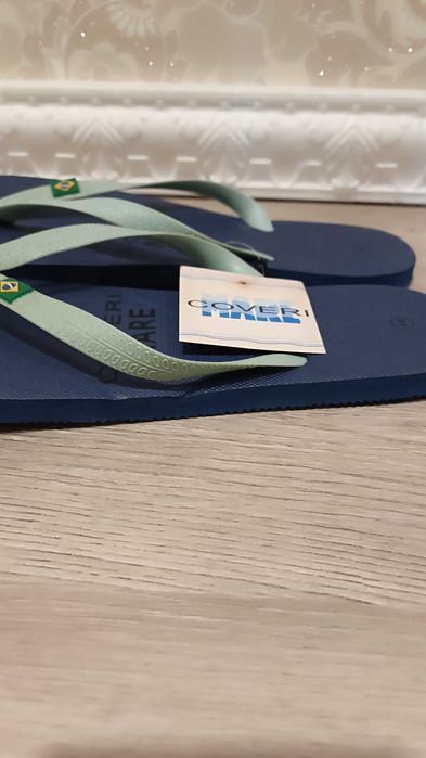 Вьетнамки Enrico Coveri