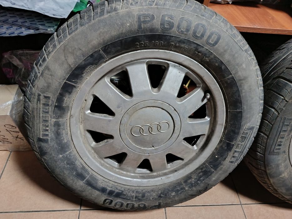 Продам пару Ауді А4