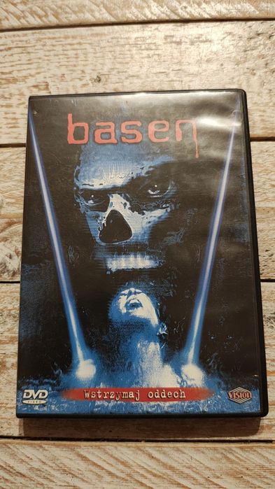 Basen. Film dvd.