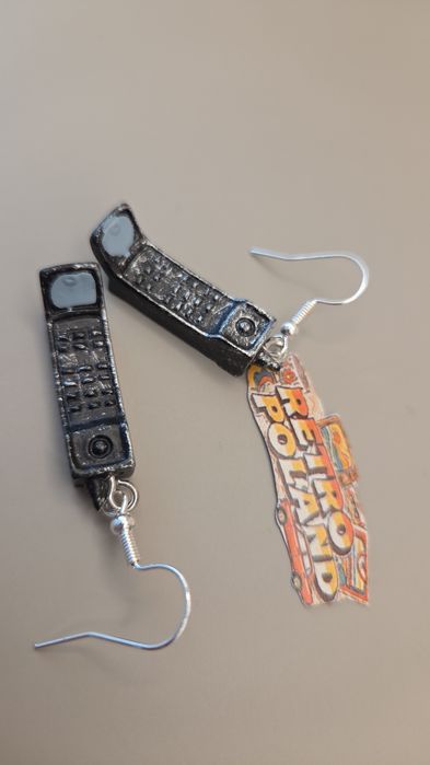 Retro kolczyki stare  telefony cegły
